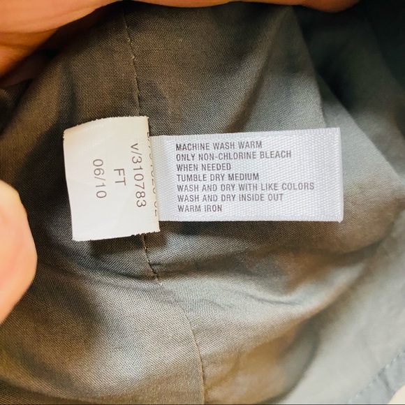 Gap Mini-Skirt Taupe with Black Waist Band. Cotton/Spandex. Size 2 with stretch! - Picture 5 of 6